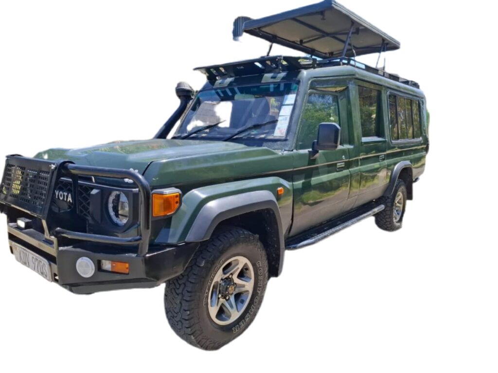 Pop up Roof of a Land Cruiser